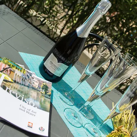 ベッド・アンド・ブレックファスト Borgo Antico 3*